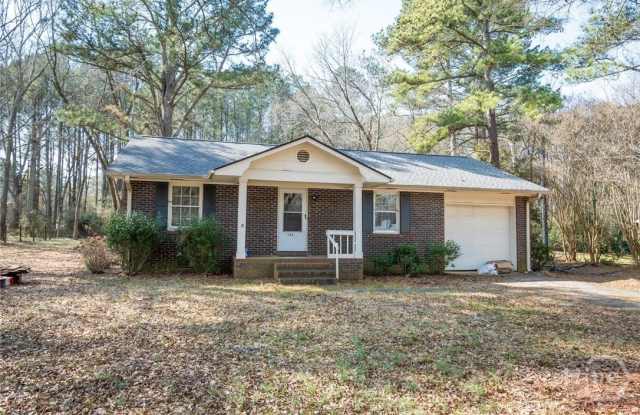 135 McAlpin Drive photos photos