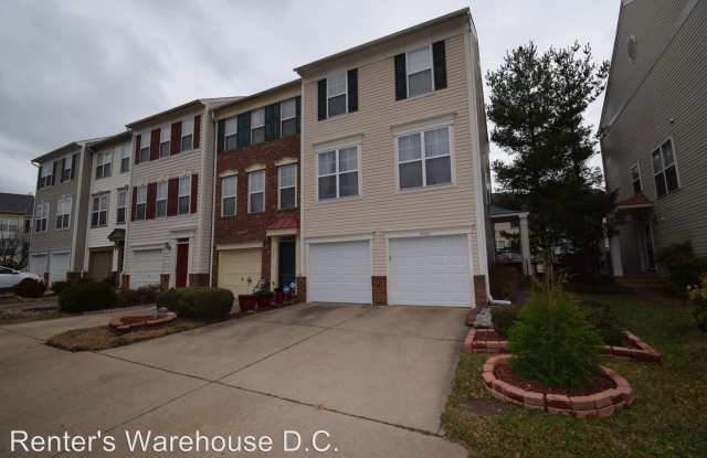 3557 Moon Way - 3557 Moon Way, Dale City, VA 22193