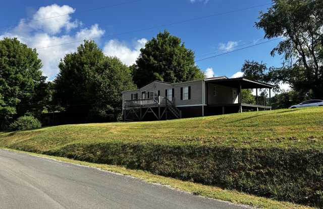 406 Ferguson Lane Gallery 1