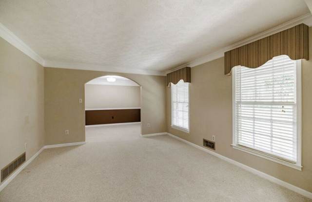 1110 Maple Cir Gallery 3