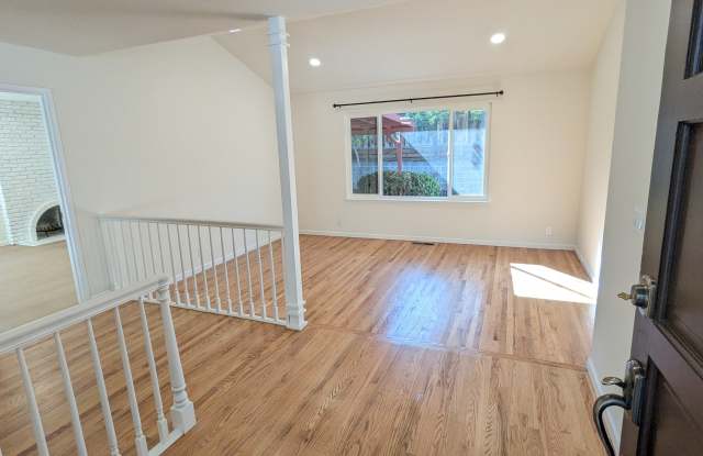 7602 Barnhart Place Gallery 3
