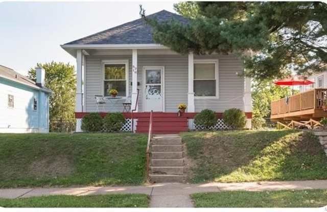 5716 Lansdowne Avenue photos photos