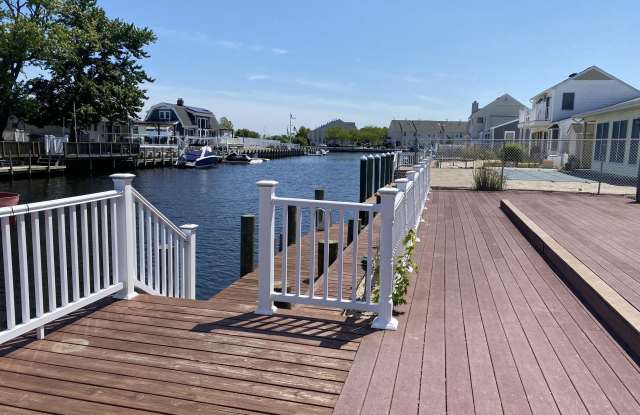 87 Yardarm Court - 87 Yardarm Court, Ocean County, NJ 08721