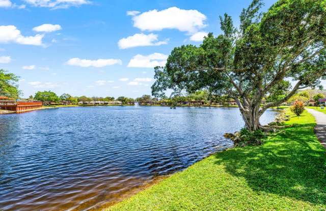 630 MARLBORO Oval Gallery 2