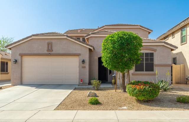 Welcome Home! This stunning 4 bedroom, 3 bathroom home located in Stonefield Community! photos photos