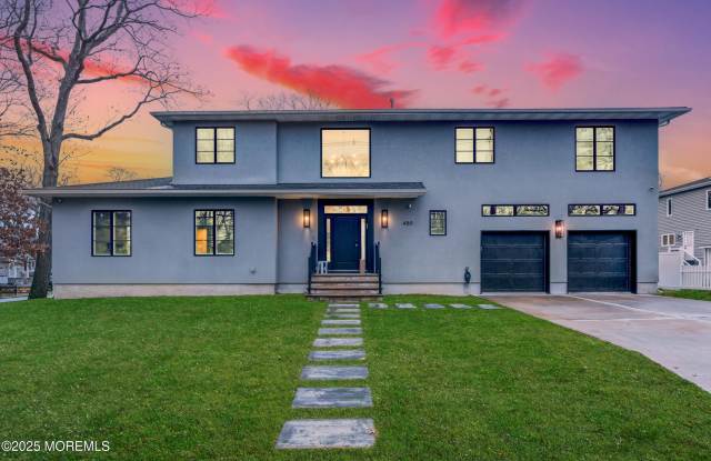 450 Wells Avenue photos photos