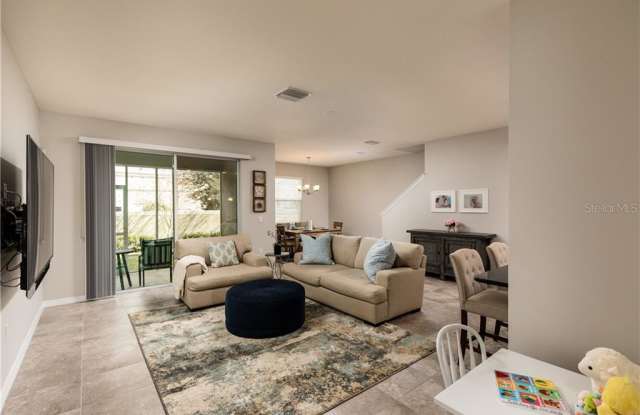 546 52ND TERRACE N Gallery 3