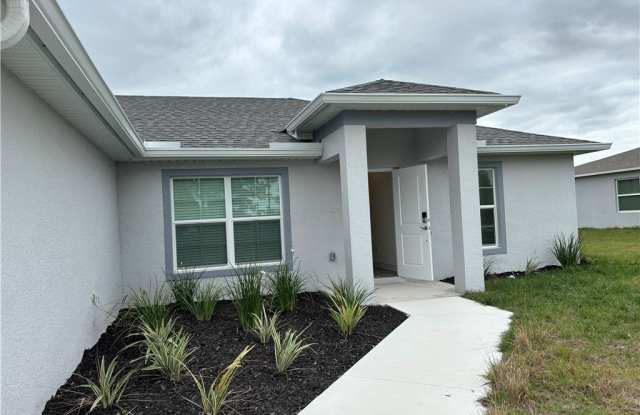 2711 20th Street SW photos photos