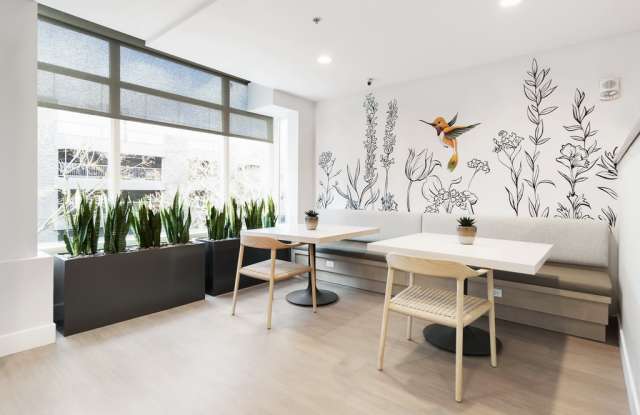 Vantage Pointe Gallery 3