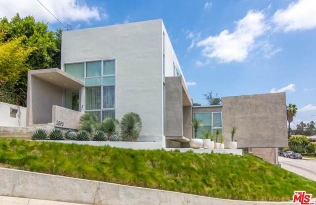 2955 SWAN Place Gallery 3