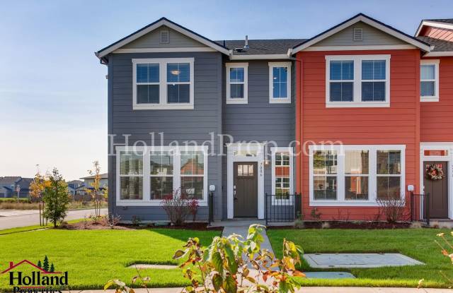 Fabulous Condo in peaceful South-Hillsboro community! - 7006 Southeast Blanton Street, Washington County, OR 97078 Fabulous Condo in peaceful South-Hillsboro community! - 7006 Southeast Blanton Street, Washington County, OR 97078