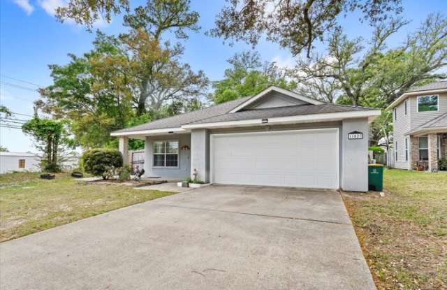 11027 Oakcrest Drive photos photos