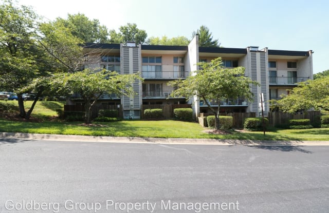5572 Burnside Drive #4 - 5572 Burnside Drive, Aspen Hill, MD 20853