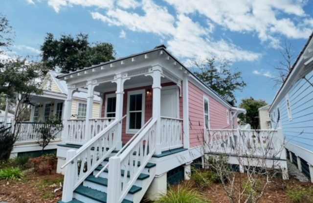 2 Bedroom Cottage Near Downtown Ocean Springs photos photos