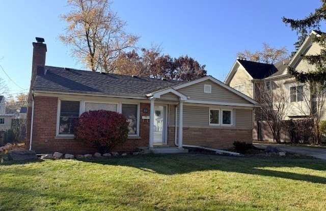 363 MAPLE Street - 363 Maple Street, Glen Ellyn, IL 60137