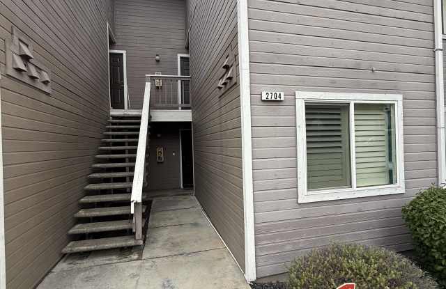 2704 Harvest Lane Gallery 2