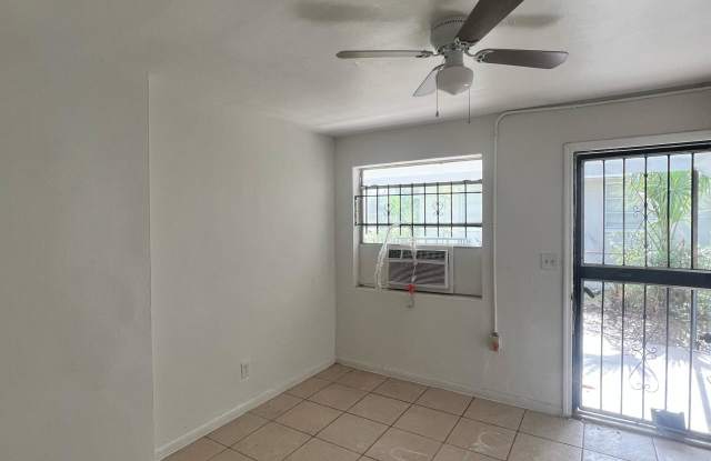 1823 Francis Street - 1 photos photos