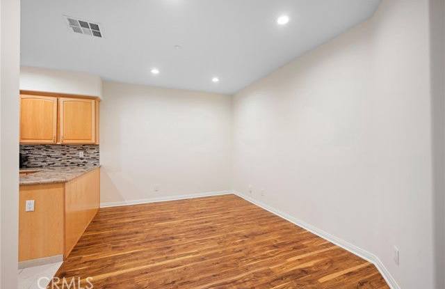 415 East Dryden Street photos photos