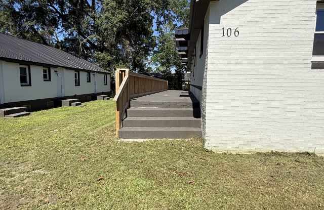 108 Molette Street - A Gallery 3