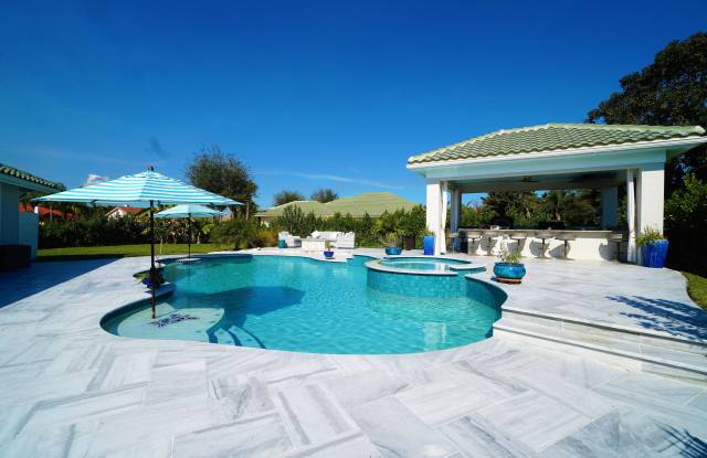 15925 Springhill Court Gallery 4