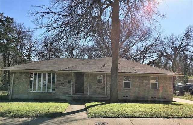 2918 King Cole Drive - 2918 King Cole Drive, Dallas, TX 75216