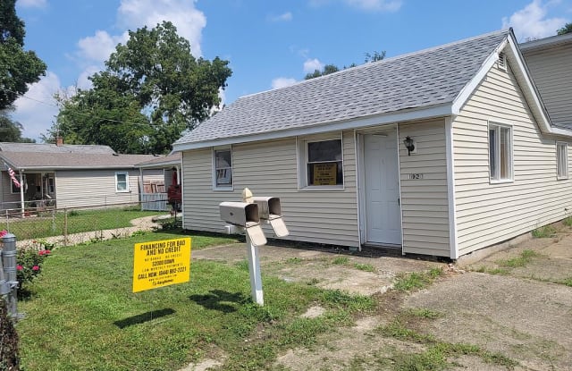 1020 N Wesley St - 1020 North Wesley Street, Sangamon County, IL 62702