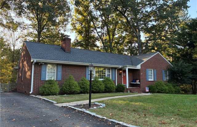 9133 Westone Road Gallery 1
