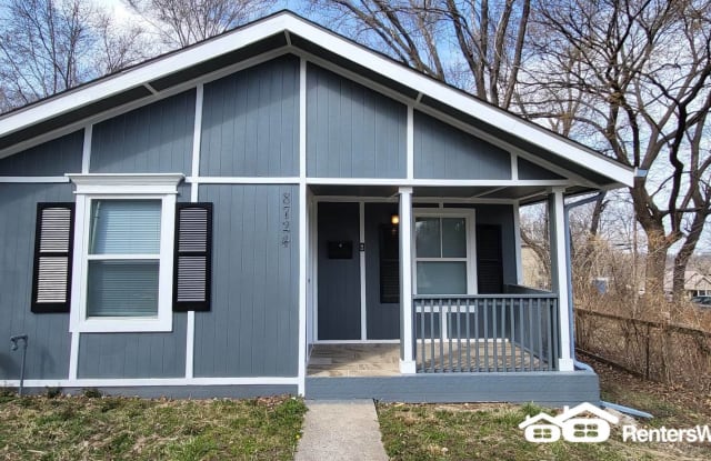 8724 E Roberts Street - 8724 East Roberts Street, Independence, MO 64053