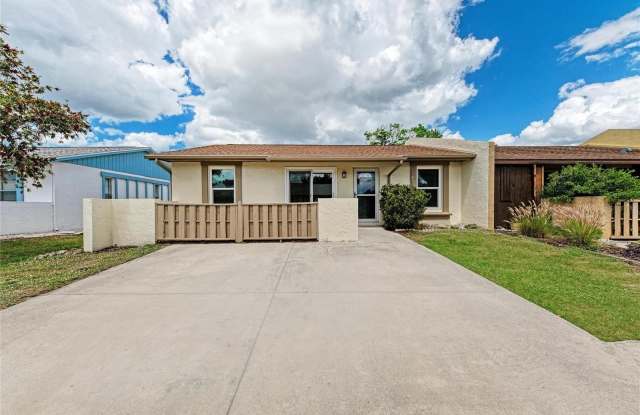 4110 39TH AVE W photos photos