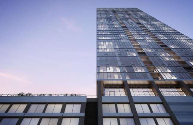368 w Grand ave photos photos