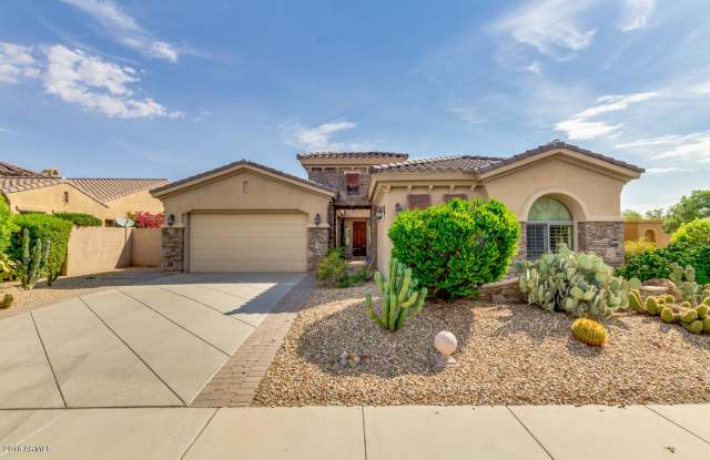 15676 W VERNON Avenue - 15676 West Vernon Avenue, Goodyear, AZ 85395