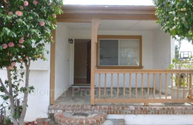 418 El Rancho Ln - 418 El Rancho Lane, Escondido, CA 92027