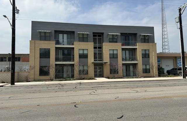 West End Lofts - 711 South Frio Street, San Antonio, TX 78207