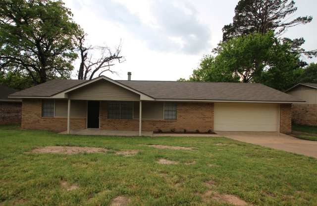 Coming Soon!  Remodeled 3 Bedroom 2 Bath! Large Yard! photos photos