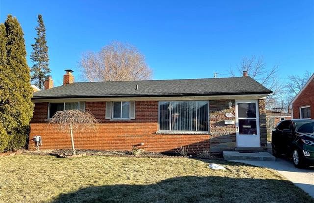 30688 WHITTIER Avenue - 30688 Whittier Avenue, Madison Heights, MI 48071