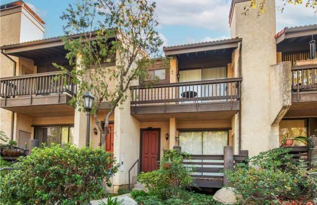 21820 Marylee Street photos photos