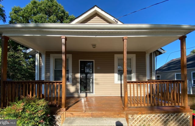 11 SULTAN AVENUE - 11 Sultan Avenue, Capitol Heights, MD 20743