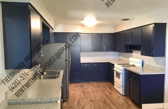 686 East 1000 North - 686 East 1000 North, Logan, UT 84321