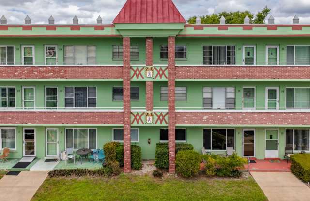 Fantastic 2br/2ba Condo in 55+ Community in On Top Of The World, Clearwater ! photos photos