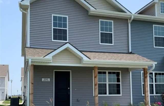 2245 N Aaron Way photos photos