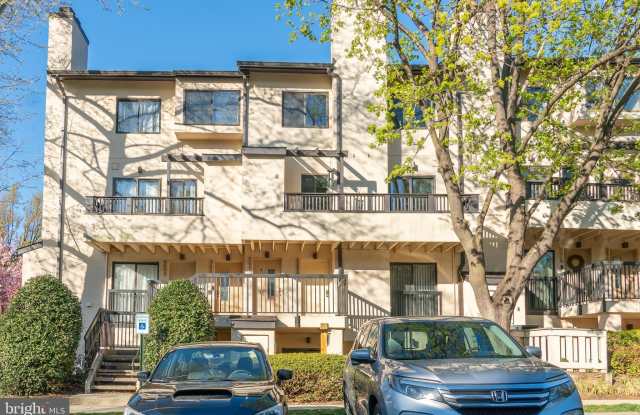 9804 HELLINGLY Place unit: 103 photos photos