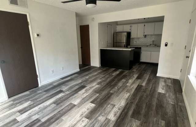 NAU ADJACENT!! One Bedroom Condo at University Meadows Available January 2026 photos photos