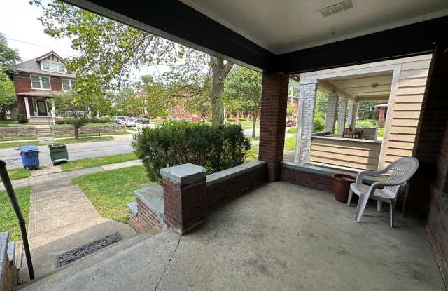 E Lane Ave 259 CR Gallery 3