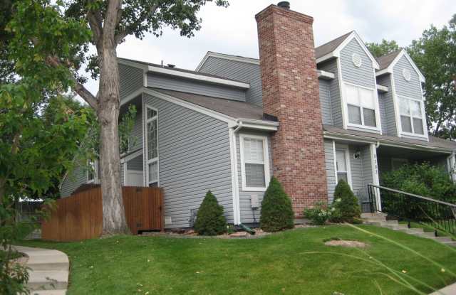 End Unit Condo with Private Patio photos photos