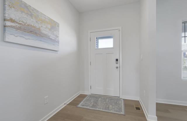 758 Leslie Drive Gallery 2