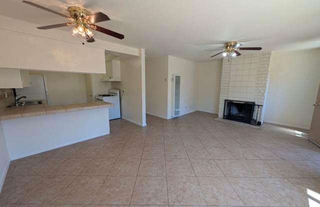 2 Bedroom / 1 Bath Apartment with 1-Car Garage in El Cajon photos photos 2 Bedroom / 1 Bath Apartment with 1-Car Garage in El Cajon photos photos