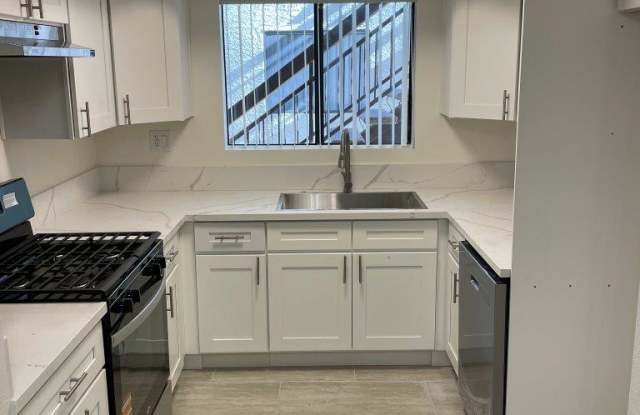 520 West Elk Avenue photos photos