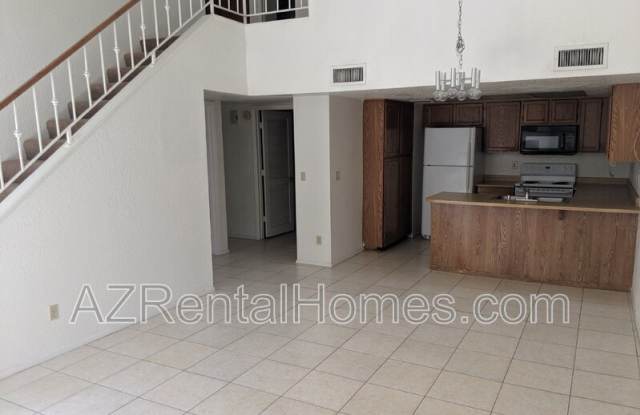 819 N College Ave photos photos