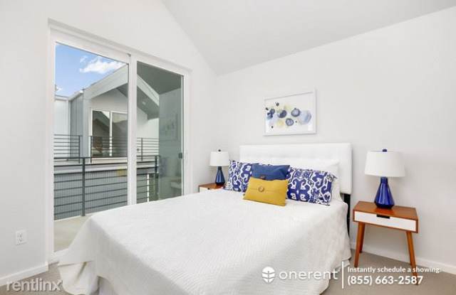 6637 Carleton Ave S Unit C Gallery 2