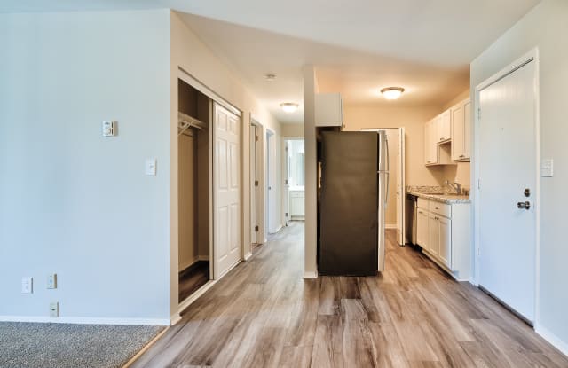 Glen Hills Apartments Gallery 3